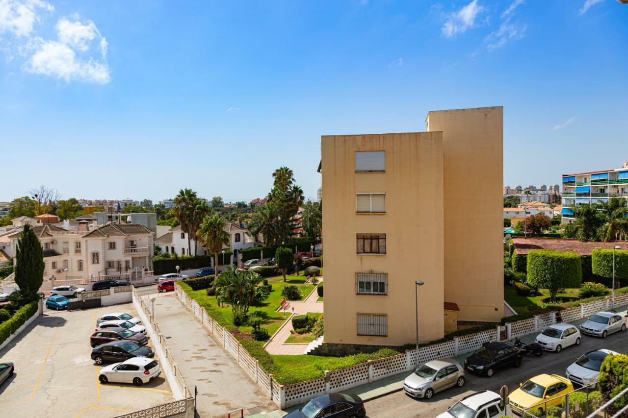 Апартаменты Weforyou Los Alamos 4 - 800 M From The Beach Торремолинос Экстерьер фото